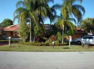 10321 SW 140th St, Miami, FL 33176