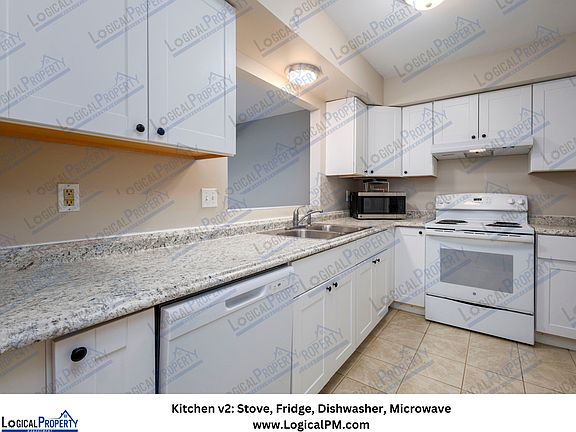 3rd image of 5844 Niles Dr