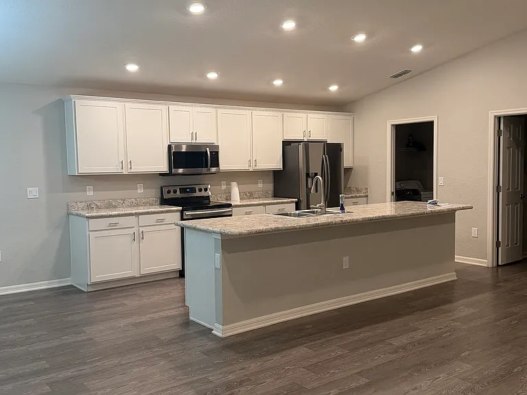 6392 Gardner Dr — Photo 5