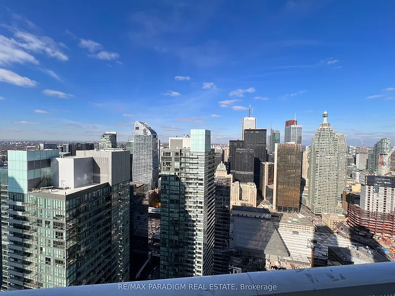 100 Harbour St #6002 — Photo 13