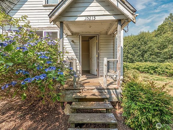 5th image of 15215 91st Avenue SW
