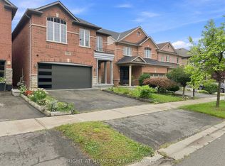 1530 Portsmouth Pl, Mississauga, ON L5M7W1
