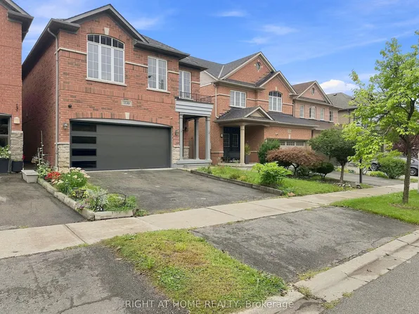 1530 Portsmouth Pl, Mississauga, ON L5M 7W1