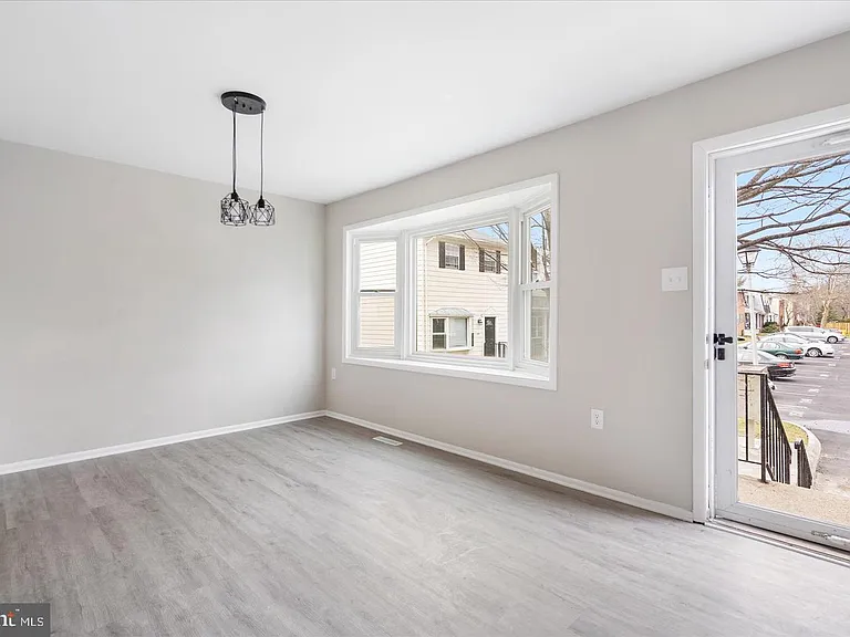 256 Nathan Way #256 — Photo 3