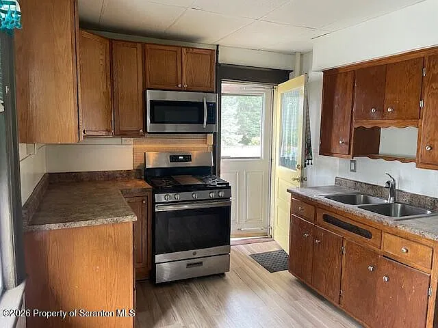 320 Pittston Ave #2 — Photo 2