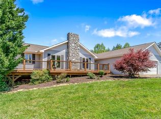 44 Rodeo Dr, Leicester, NC 28748