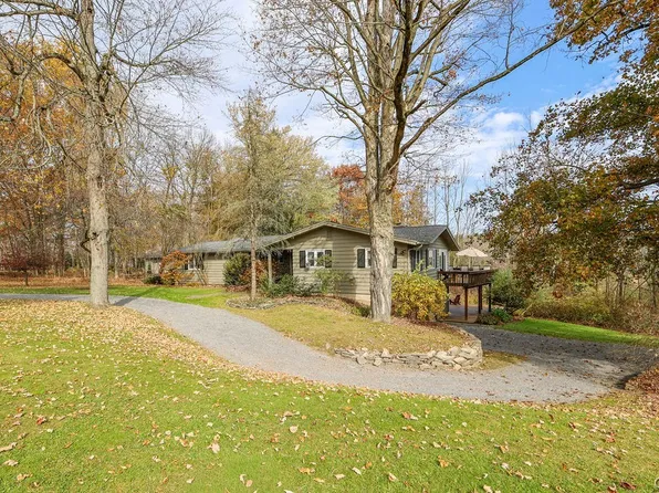 5251 Owera Point Rd, Cazenovia, NY 13035