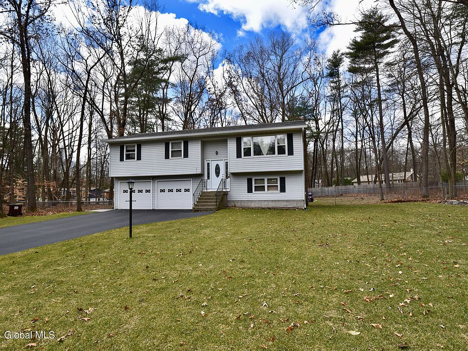 1st image of 12 Hallak Drive