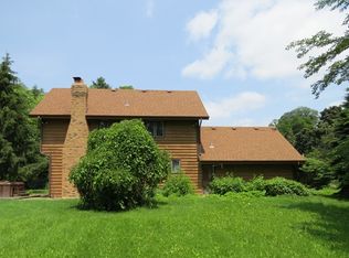 421 Nippersink Ave, Round Lake, IL 60073