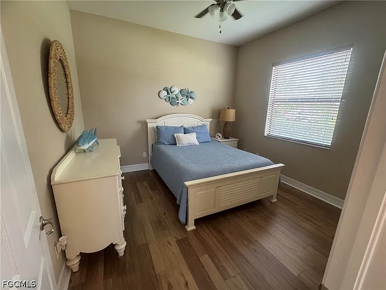 10253 Gulfstone Ct — Photo 3