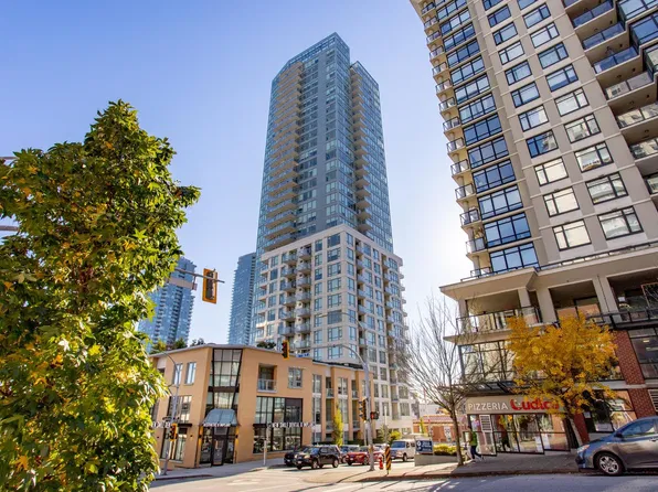 618 Carnarvon St #804, New Westminster, BC V3M 0N9