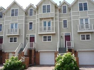 16830 Powells Cove Blvd, Whitestone, NY 11357