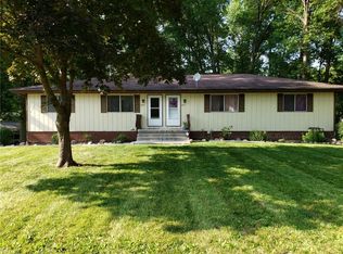 1513 Lillian Rd, Stow, OH 44224