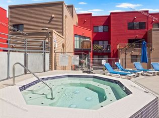 930 NW Naito Pkwy APT K22, Portland, OR 97209