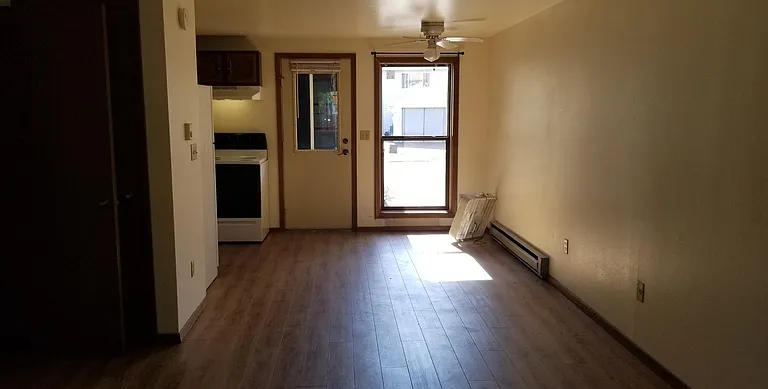 2149 Michelle Ct #F — Photo 10