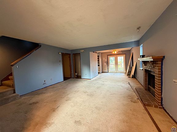 2nd image of 6105 SW 26th St APT B
