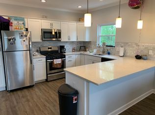 843 Boggs Ave #2, Pittsburgh, PA 15211