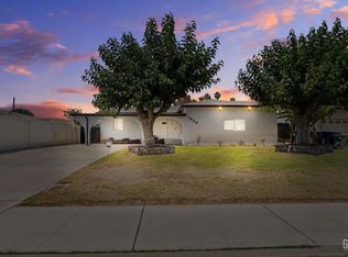 1920 Wilson Rd, Bakersfield, CA 93304