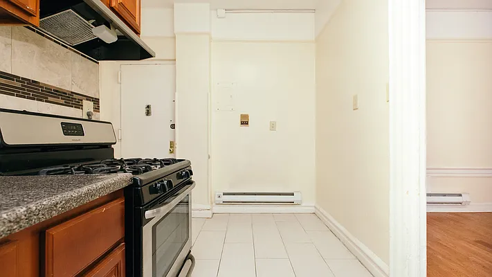 Rented by Nooklyn NYC LLC | media 4