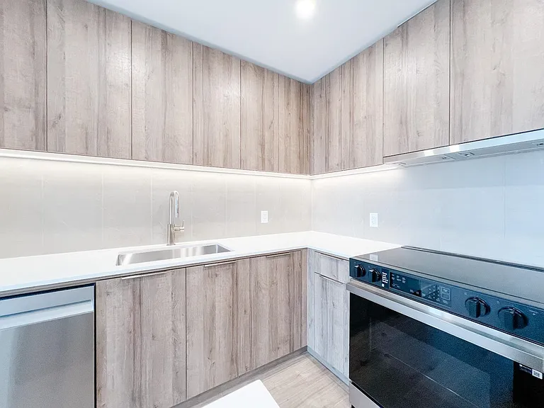 3596 Malsum Dr #607 — Photo 10