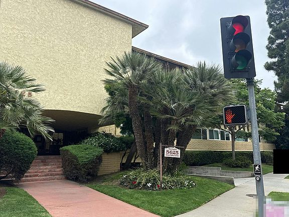 3rd image of 5625 Green Valley Cir