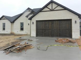 5636 Thoms Ct, Fort Worth, TX 76126