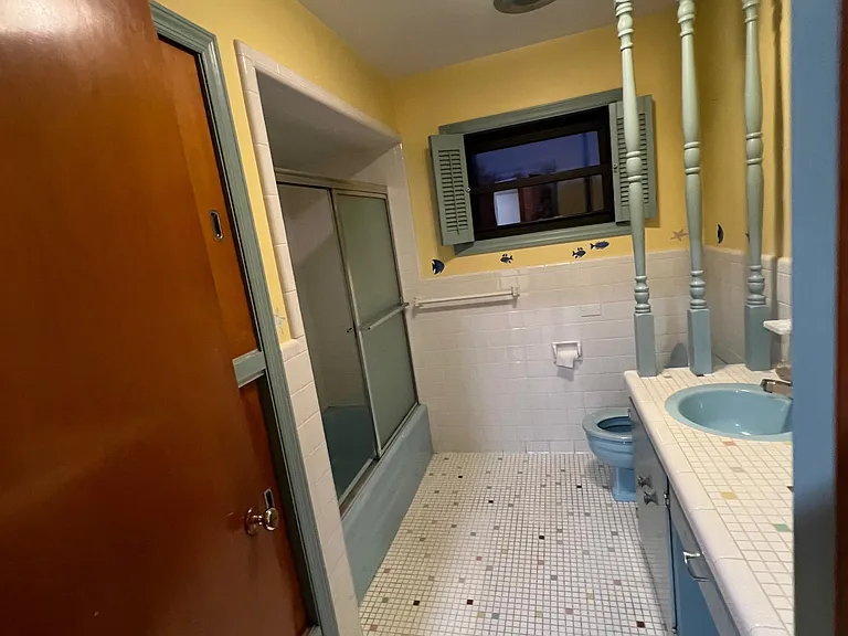 2294 Sparta Rd — Photo 11