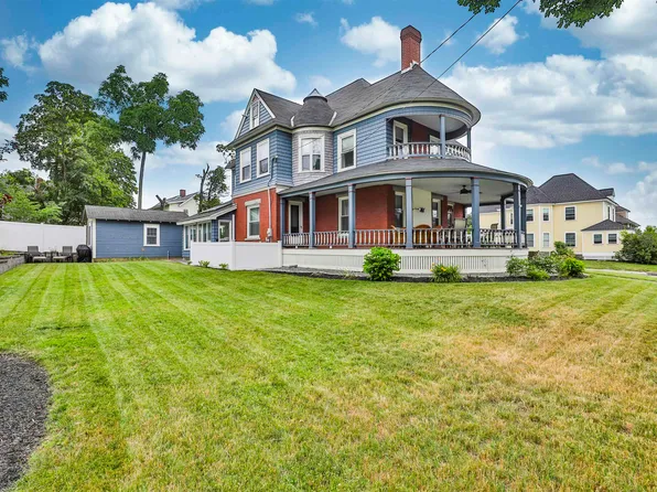 10 Hall Avenue, Nashua, NH 03064