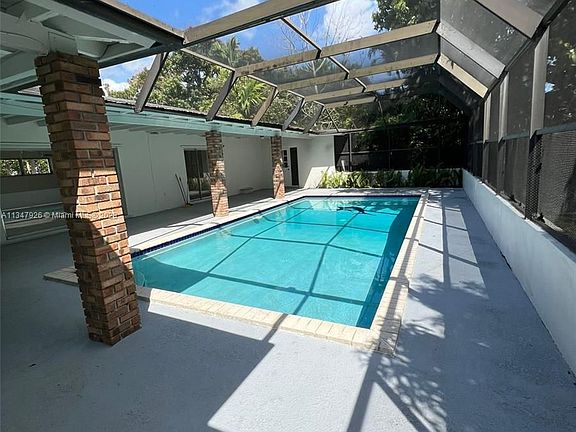 3rd image of 5633 SW 65th Ave