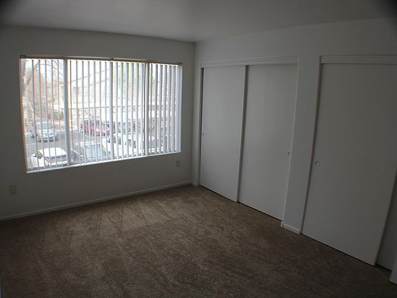 Secondary bedroom