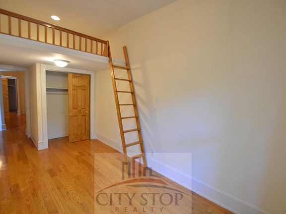4th image of 55 W 74th St APT 3C