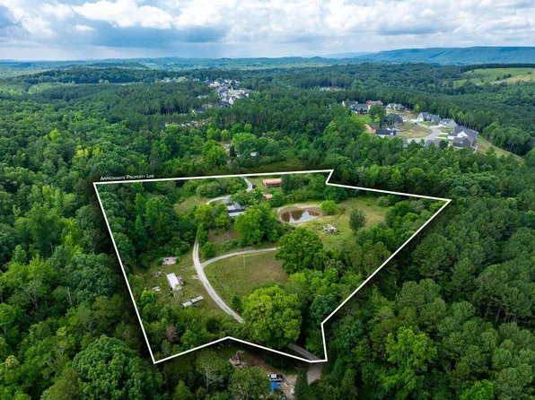 12317 Midway Church Rd, Soddy Daisy, TN 37379