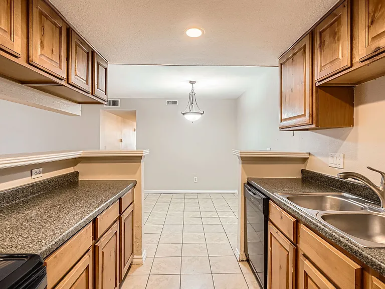 18043 E Ohio Ave #103 — Photo 12