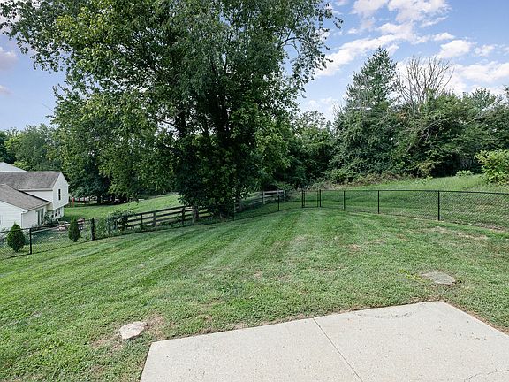 3rd image of 7433 Sterling Springs Way