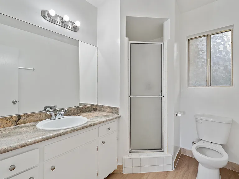 3125 W Adams Blvd #3 — Photo 11