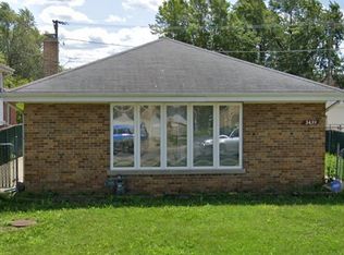 3439 Main St, Skokie, IL 60076