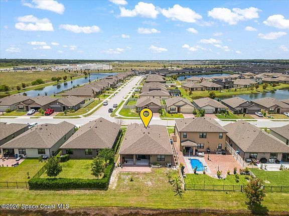 4th image of 2193 Capital Dr SE