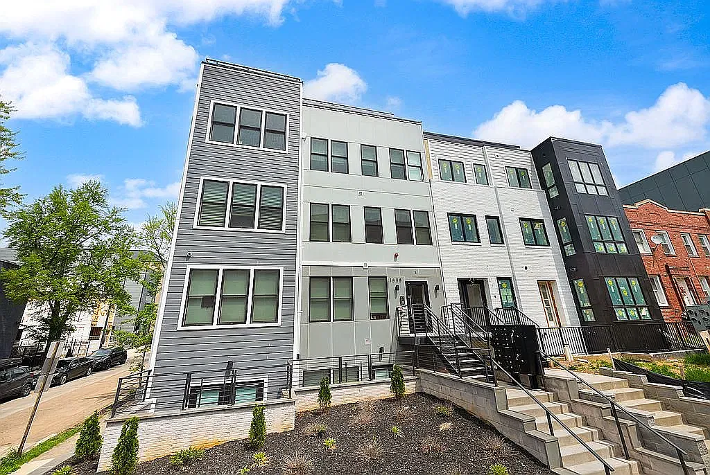 1 bed, 536 sqft, $1,950 — Photo 1