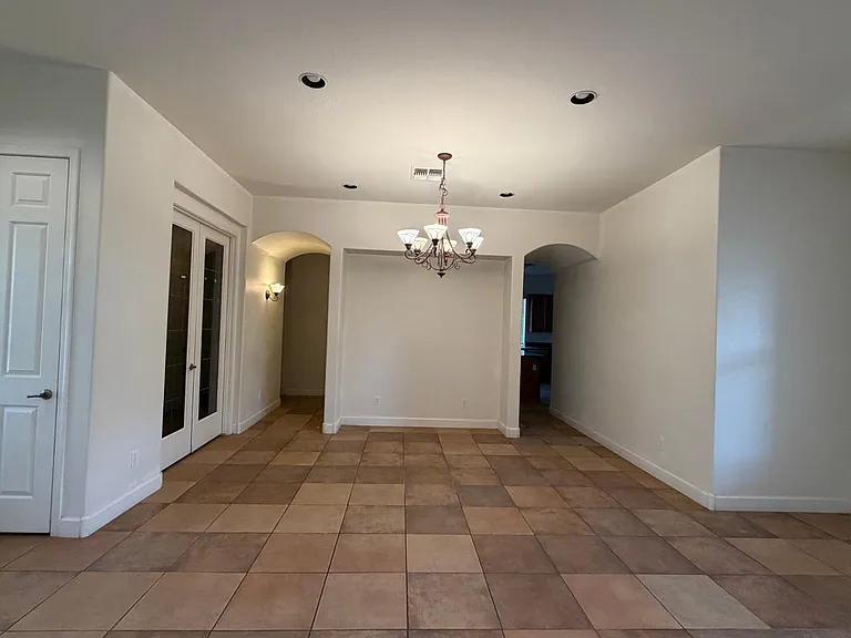 4505 W McNeil St — Photo 8