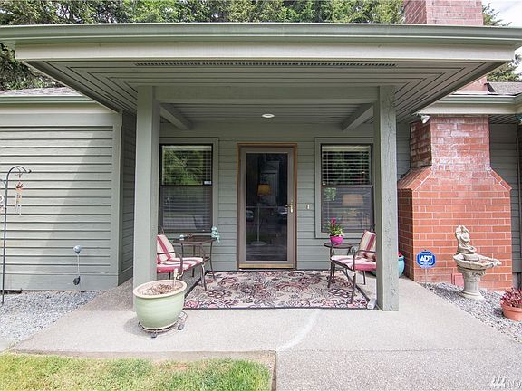 2nd image of 3507 Harborcrest Ct NW