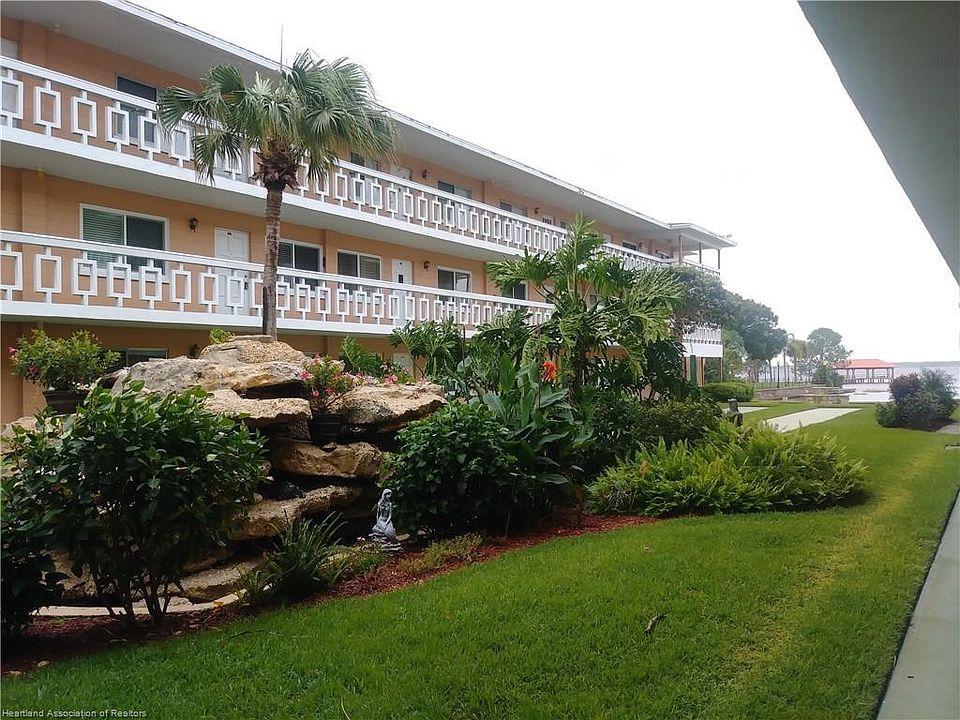1st image of 2113 Lakeview Dr Unit 1-A