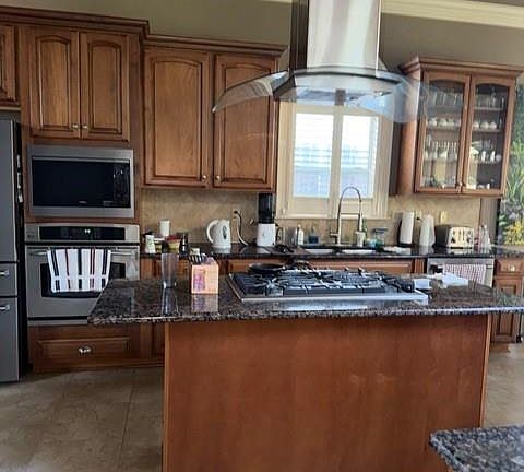 4th image of 216 Bayou Gentilly Ln