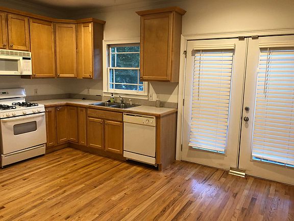 French doors from kitchen to back deck