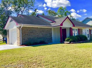 2200 Twinflower Ct, Fayetteville, NC 28304