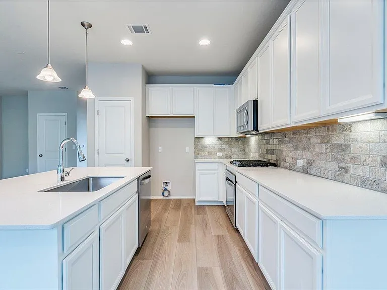 10515 Turnbull Loop — Photo 14