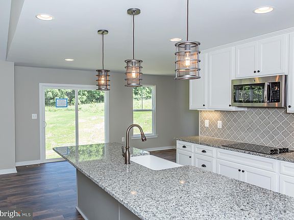 5th image of 0 Carriage Ln Lot 13