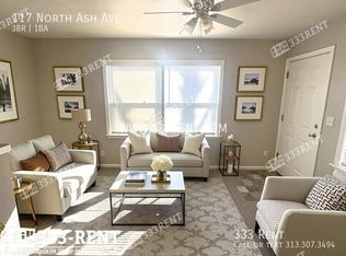 117 N Ash Ave, Independence, MO 64053