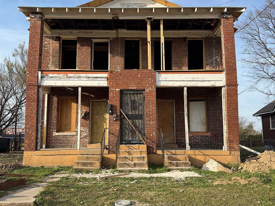 1st image of 226 E Alston Ave