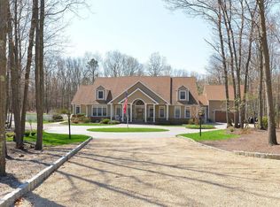 2410 Easy St, Wall Township, NJ 07731