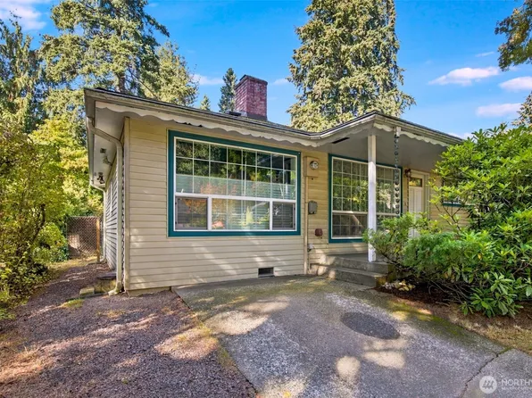 11735 35th Avenue NW, Seattle, WA 98125